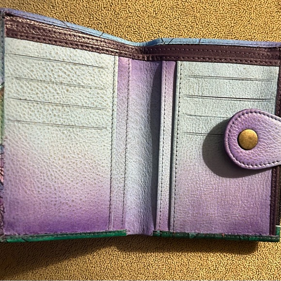 Anna by Anuschka Wallet-peacock                  NWT $40 - Picture 4 of 4